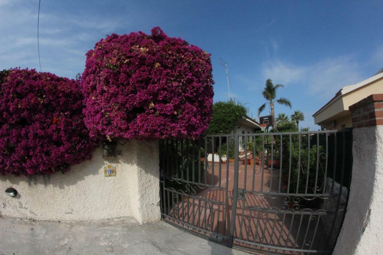 Villa Aurora Ognina Exterior photo